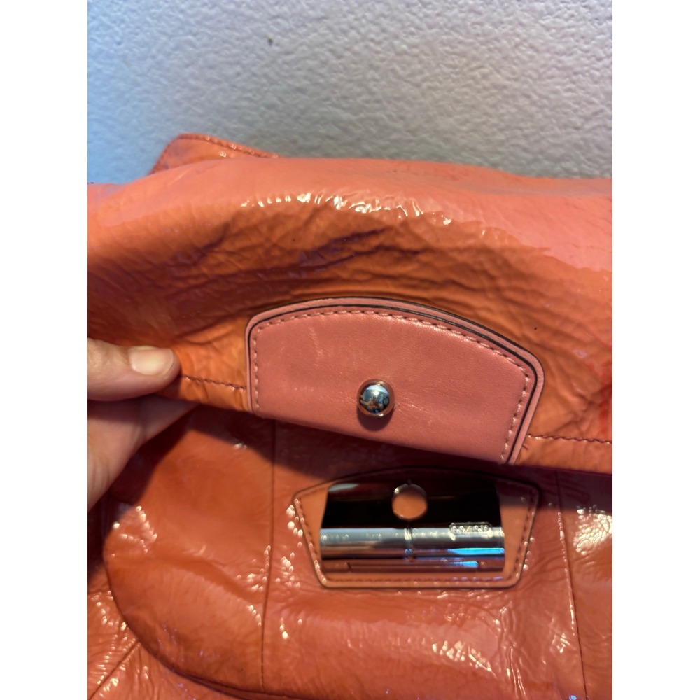 Coach Coral Pink Crinkled Patent Leather Hobo Shoulder Bag Turnlock Pink Bag - Picture 6 of 11